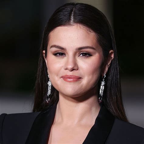 latest update on selena gomez